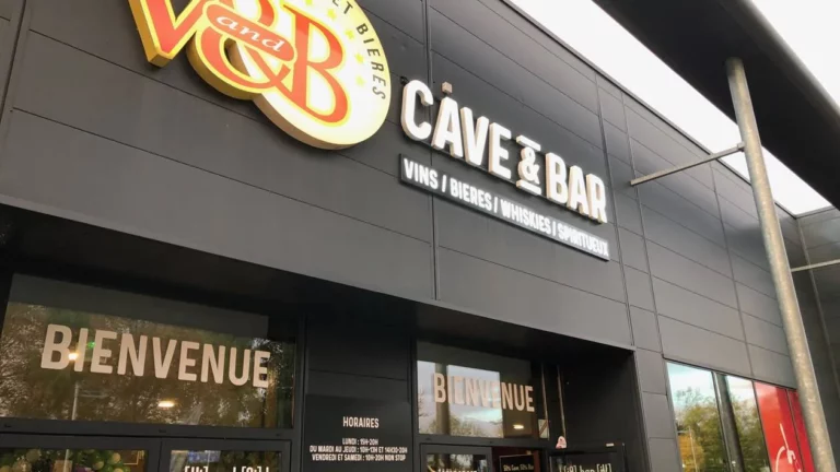 Le Partenaire de la Semaine :V and B Saumur !