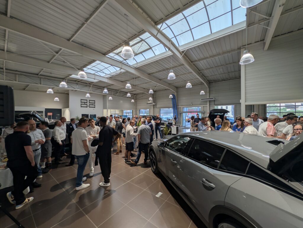 PXL_20260409_181342712